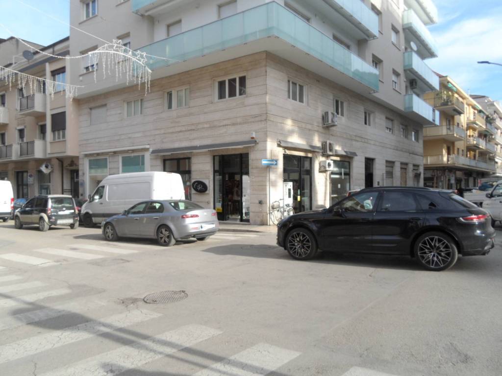 negozio in vendita a San Benedetto del Tronto