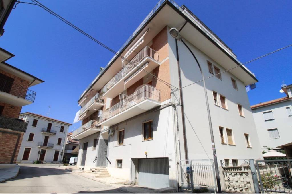 casa indipendente in vendita a San Benedetto del Tronto