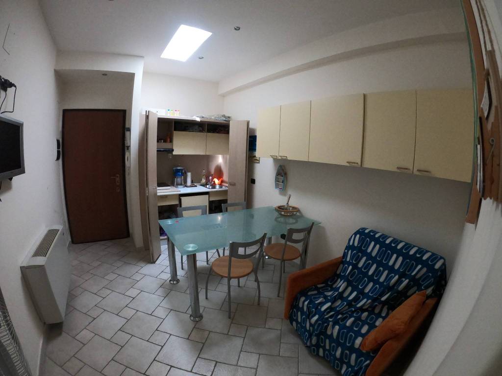 appartamento in vendita a San Benedetto del Tronto in zona Sentina