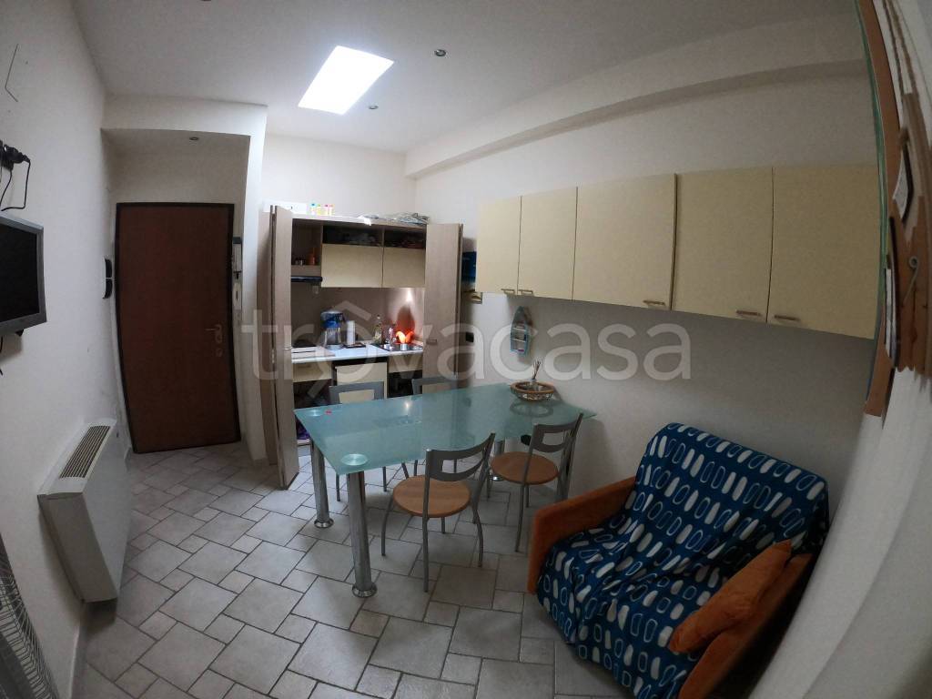 appartamento in vendita a San Benedetto del Tronto in zona Sentina