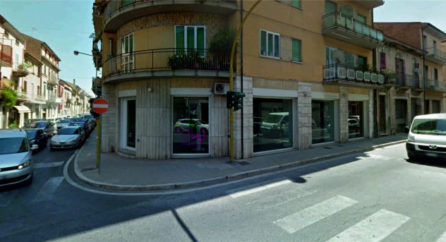 locale commerciale in vendita a San Benedetto del Tronto