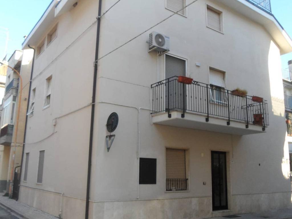 appartamento in vendita a San Benedetto del Tronto in zona Sentina