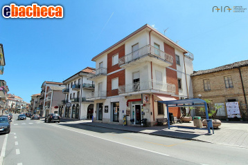 locale commerciale in vendita a San Benedetto del Tronto