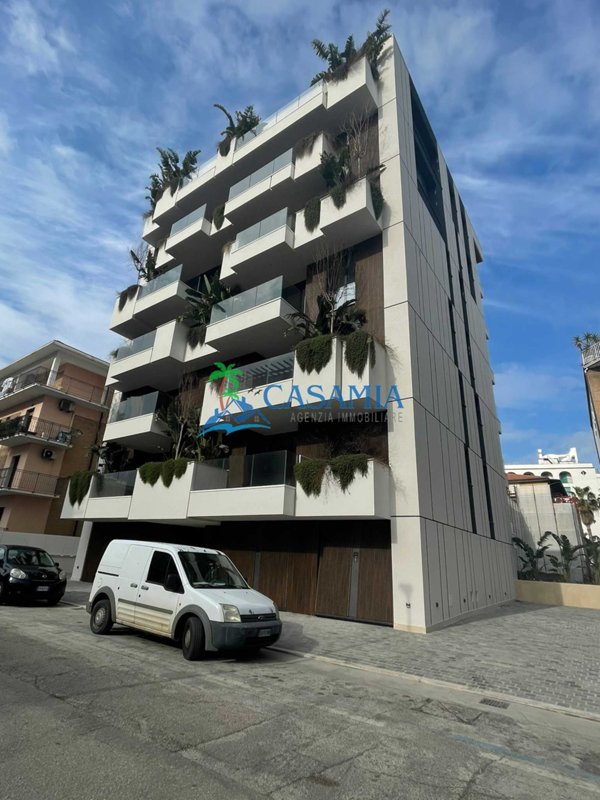 appartamento in vendita a San Benedetto del Tronto in zona Sentina