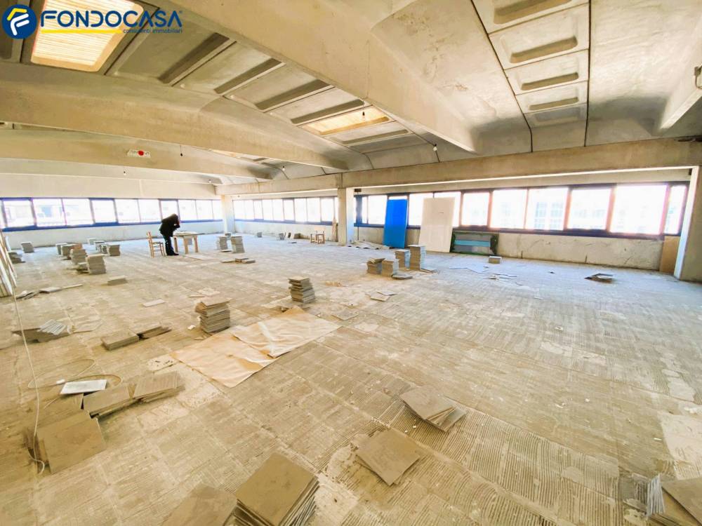 locale commerciale in vendita a San Benedetto del Tronto
