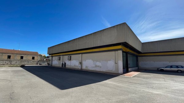 capannone in vendita a San Benedetto del Tronto