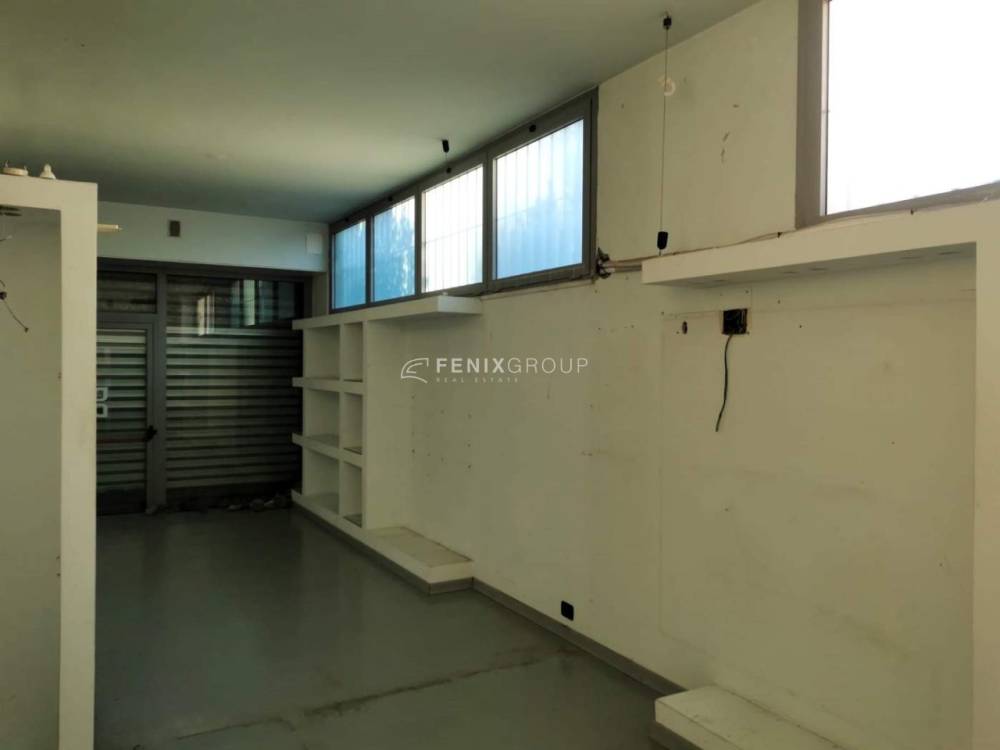 locale commerciale in vendita a San Benedetto del Tronto