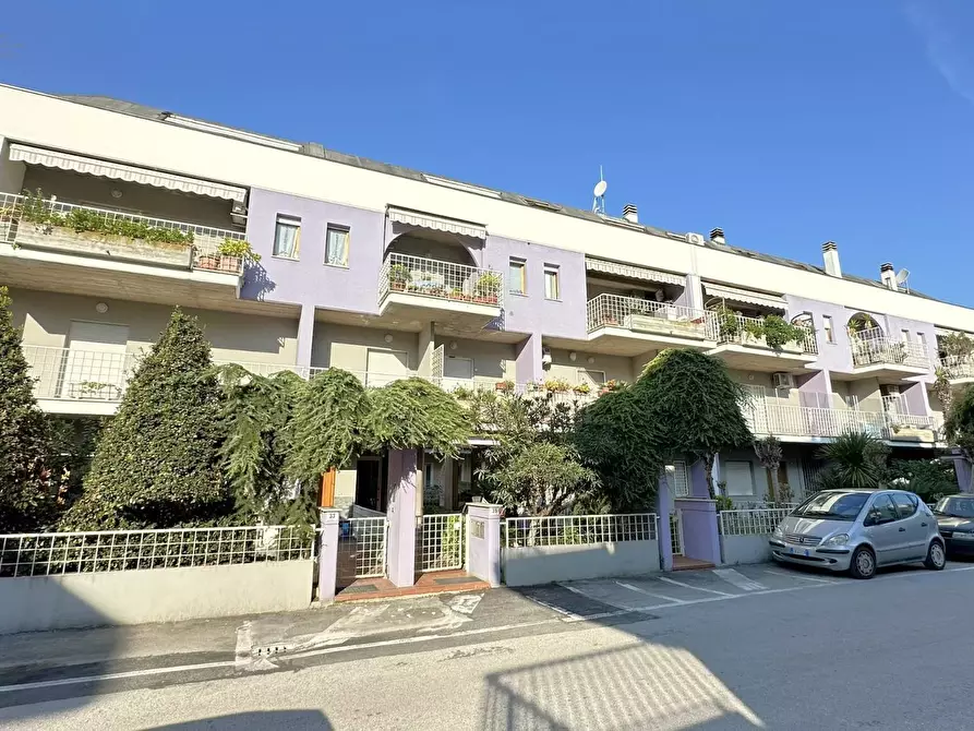 appartamento in vendita a San Benedetto del Tronto in zona Sentina