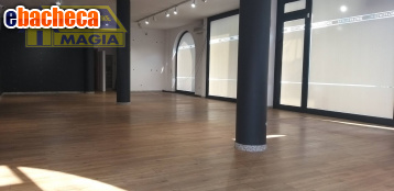 locale commerciale in vendita a San Benedetto del Tronto