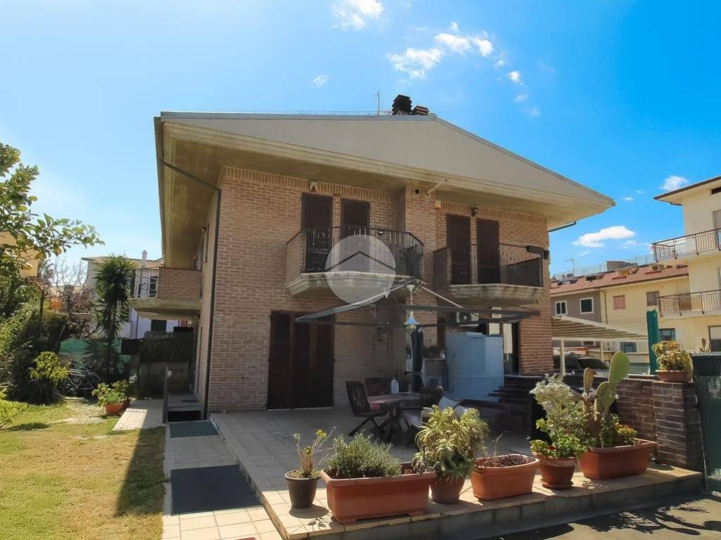 casa indipendente in vendita a San Benedetto del Tronto