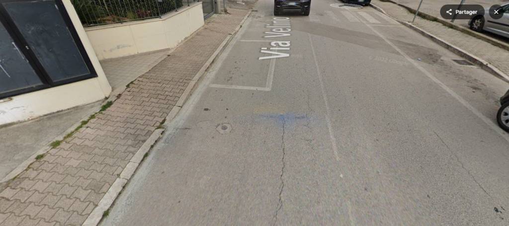 locale di sgombero in vendita a San Benedetto del Tronto