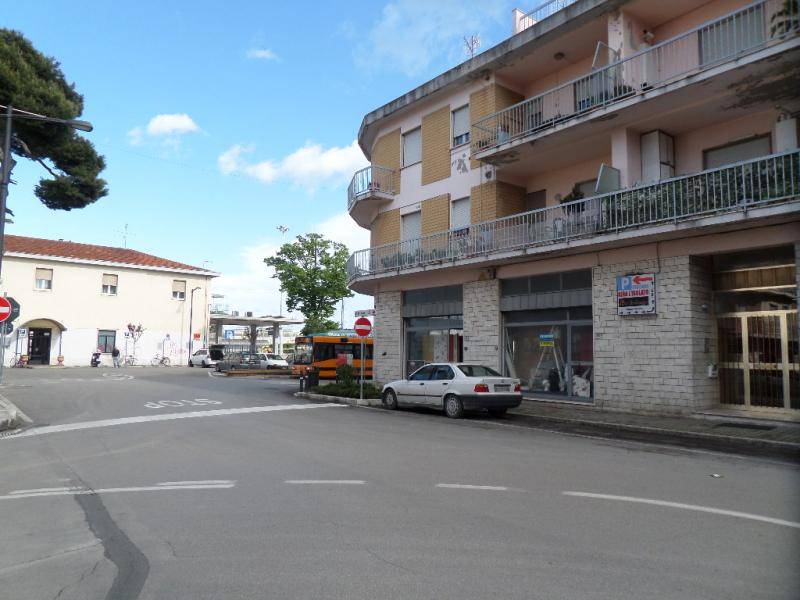 locale commerciale in vendita a San Benedetto del Tronto