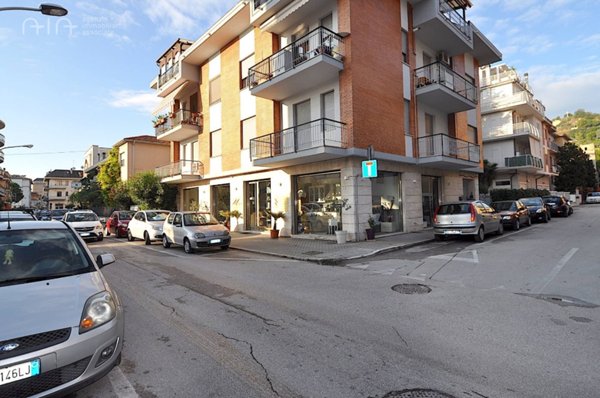 quadrivano in vendita a San Benedetto del Tronto