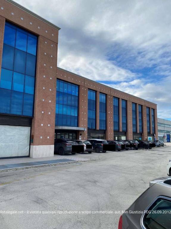 negozio in vendita a San Benedetto del Tronto