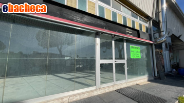 locale di sgombero in vendita a San Benedetto del Tronto