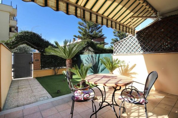 appartamento in vendita a San Benedetto del Tronto in zona Sentina