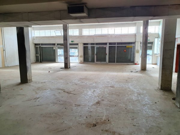 locale commerciale in vendita a San Benedetto del Tronto