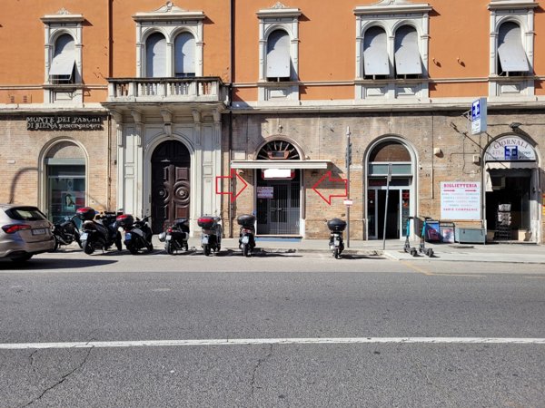 locale commerciale in vendita a San Benedetto del Tronto