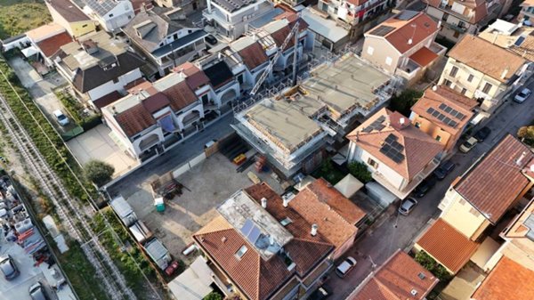appartamento in vendita a San Benedetto del Tronto in zona Sentina