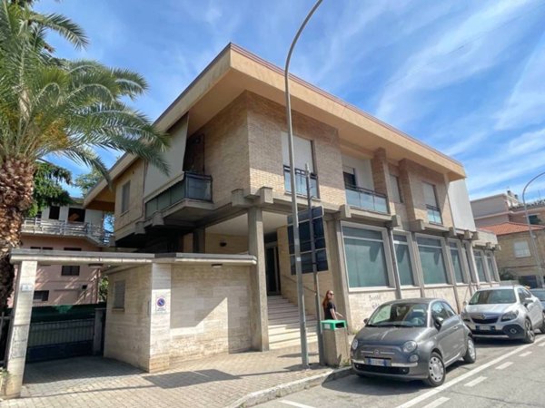 appartamento in vendita a San Benedetto del Tronto in zona Sentina