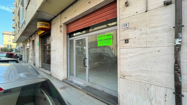 locale commerciale in vendita a San Benedetto del Tronto