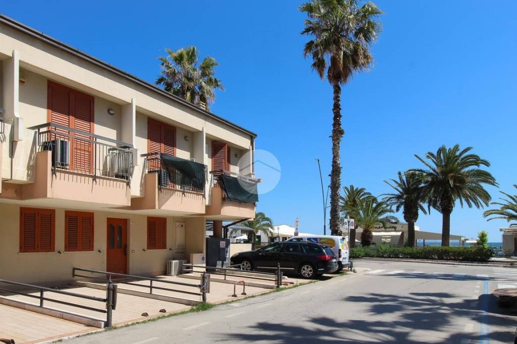 appartamento in vendita a San Benedetto del Tronto in zona Sentina