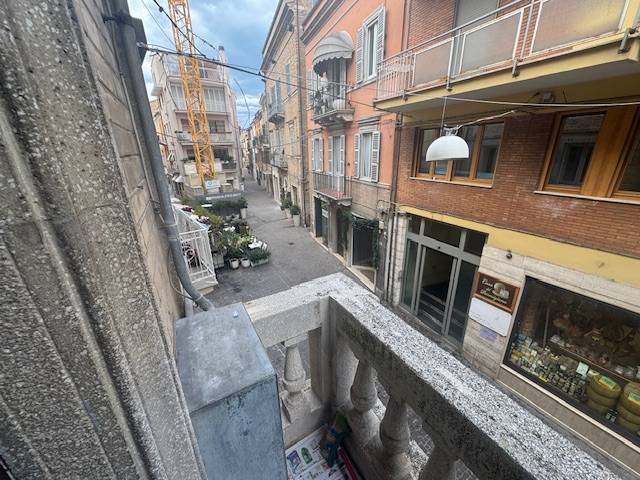 intera palazzina in vendita a San Benedetto del Tronto