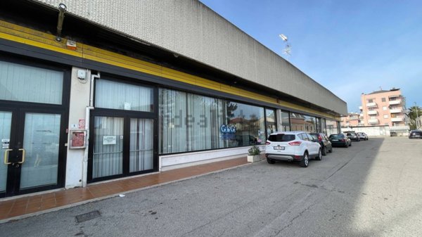 capannone in vendita a San Benedetto del Tronto