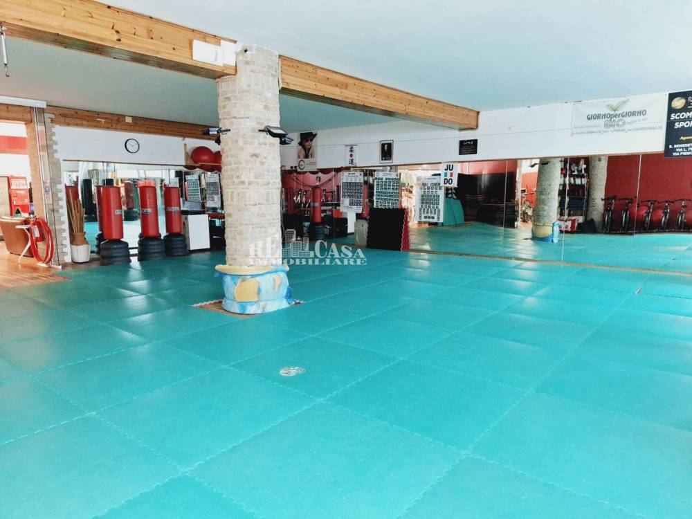 negozio in vendita a San Benedetto del Tronto