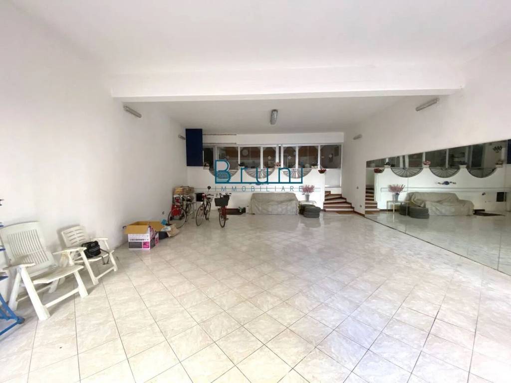 negozio in vendita a San Benedetto del Tronto