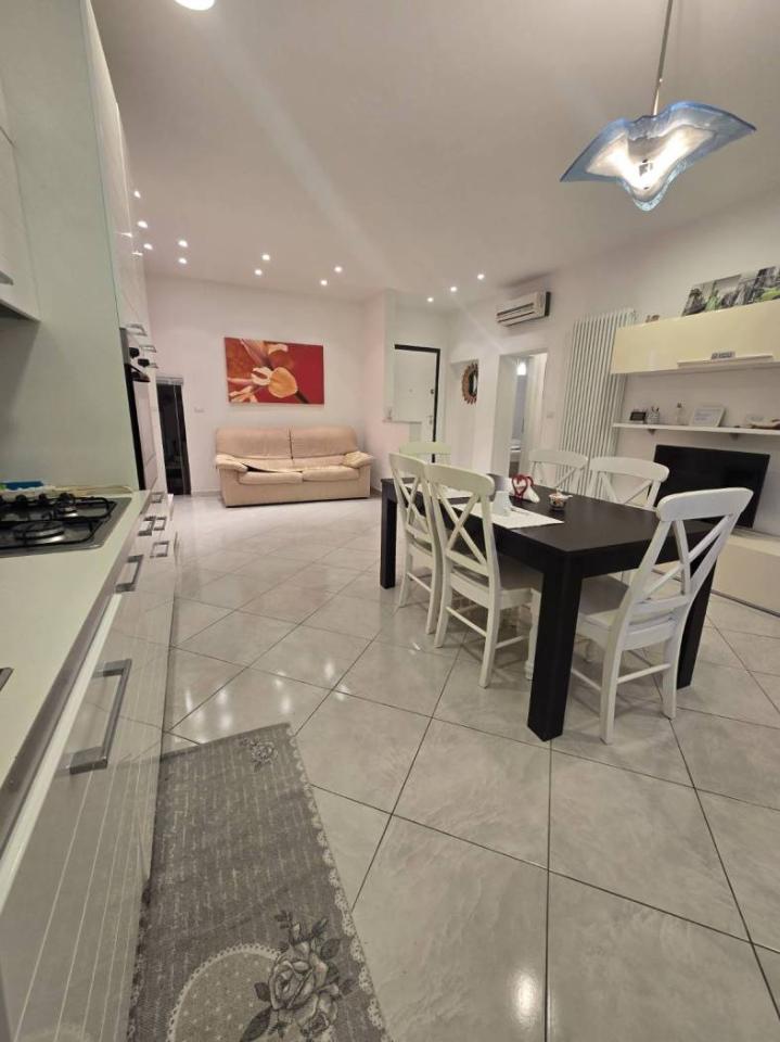 appartamento in vendita a San Benedetto del Tronto in zona Sentina