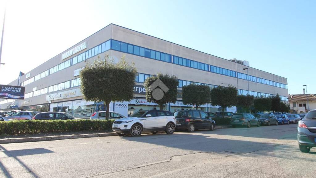 ufficio in vendita a San Benedetto del Tronto