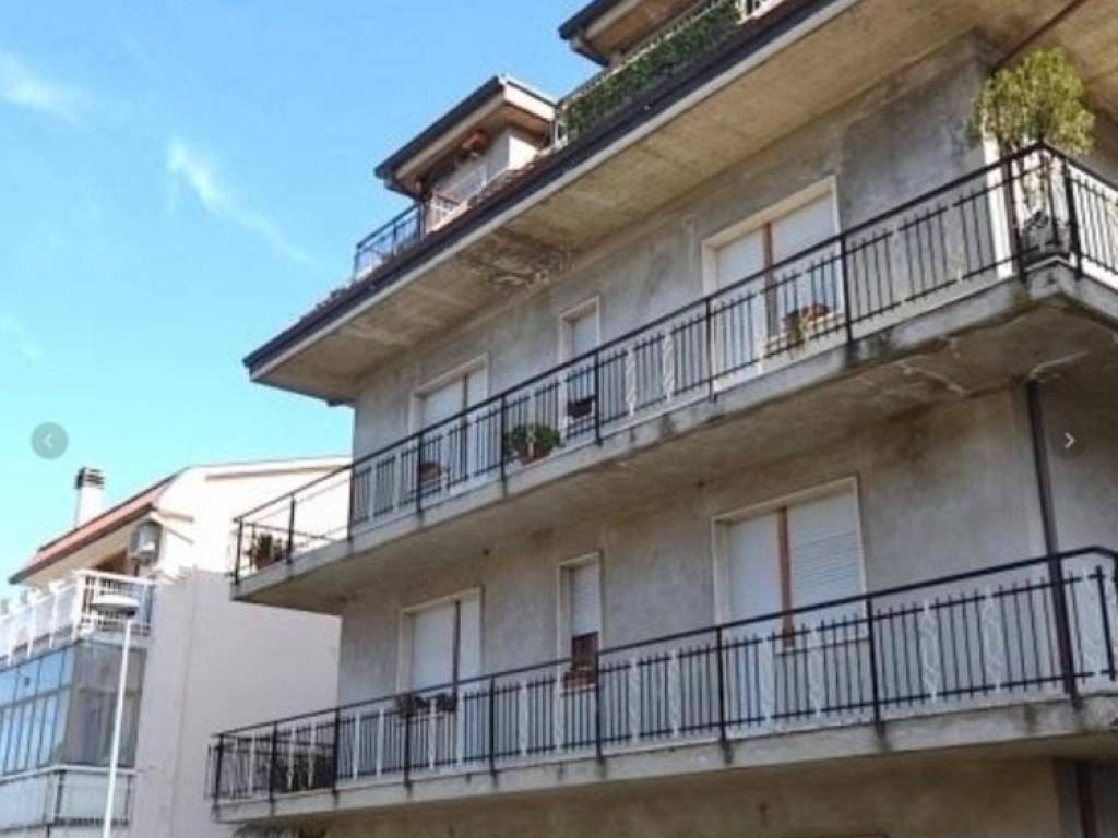 negozio in vendita a San Benedetto del Tronto