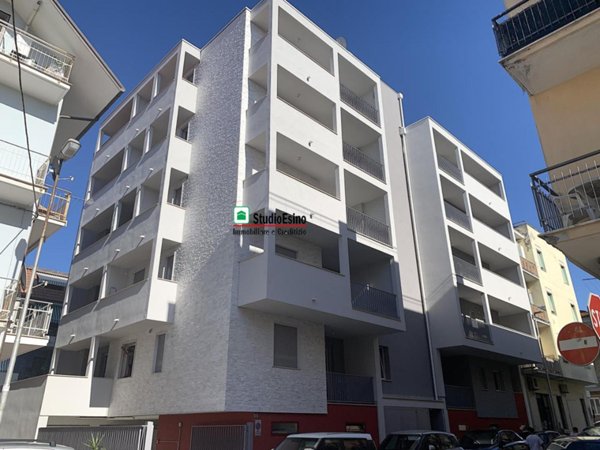 appartamento in vendita a San Benedetto del Tronto in zona Sentina