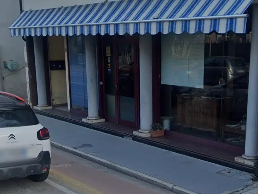 locale commerciale in vendita a San Benedetto del Tronto