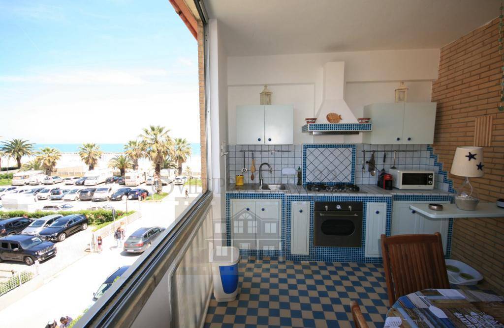 appartamento in vendita a San Benedetto del Tronto in zona Sentina