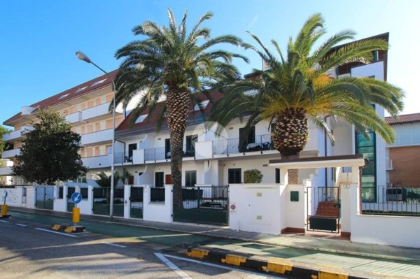 appartamento in vendita a San Benedetto del Tronto in zona Sentina