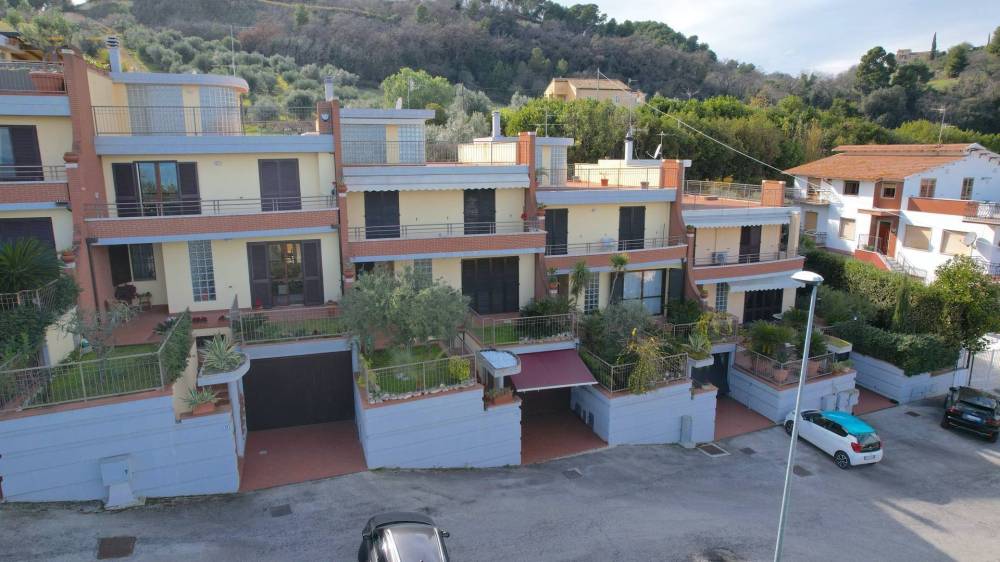 casa indipendente in vendita a San Benedetto del Tronto
