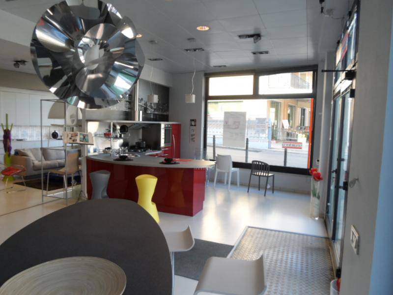 locale commerciale in vendita a San Benedetto del Tronto