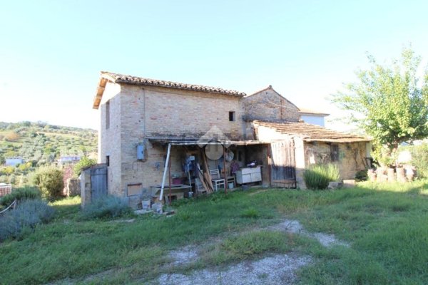 pentavano in vendita a San Benedetto del Tronto