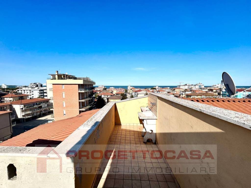 appartamento in vendita a San Benedetto del Tronto in zona Sentina