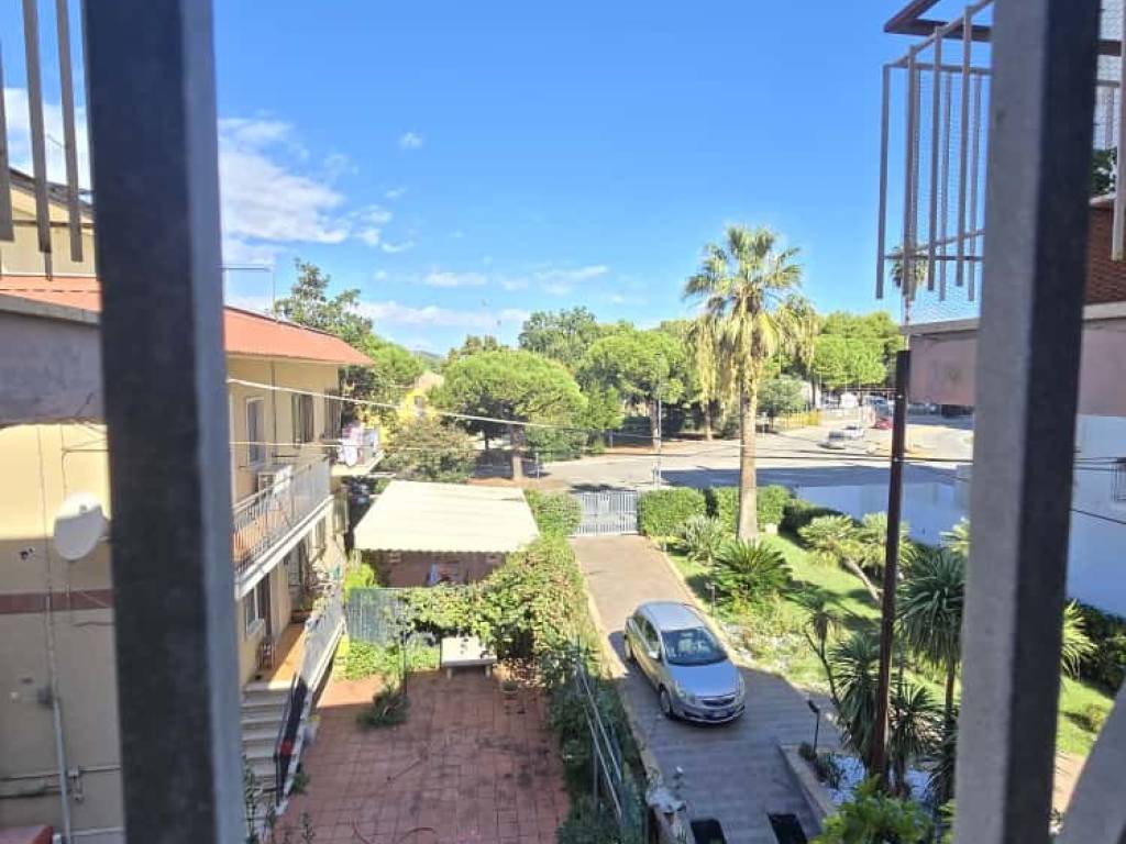 appartamento in vendita a San Benedetto del Tronto in zona Sentina