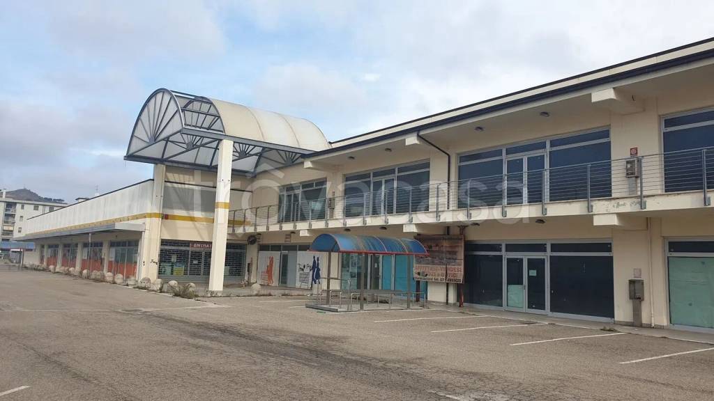 negozio in vendita a San Benedetto del Tronto