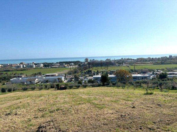 terreno agricolo in vendita a San Benedetto del Tronto