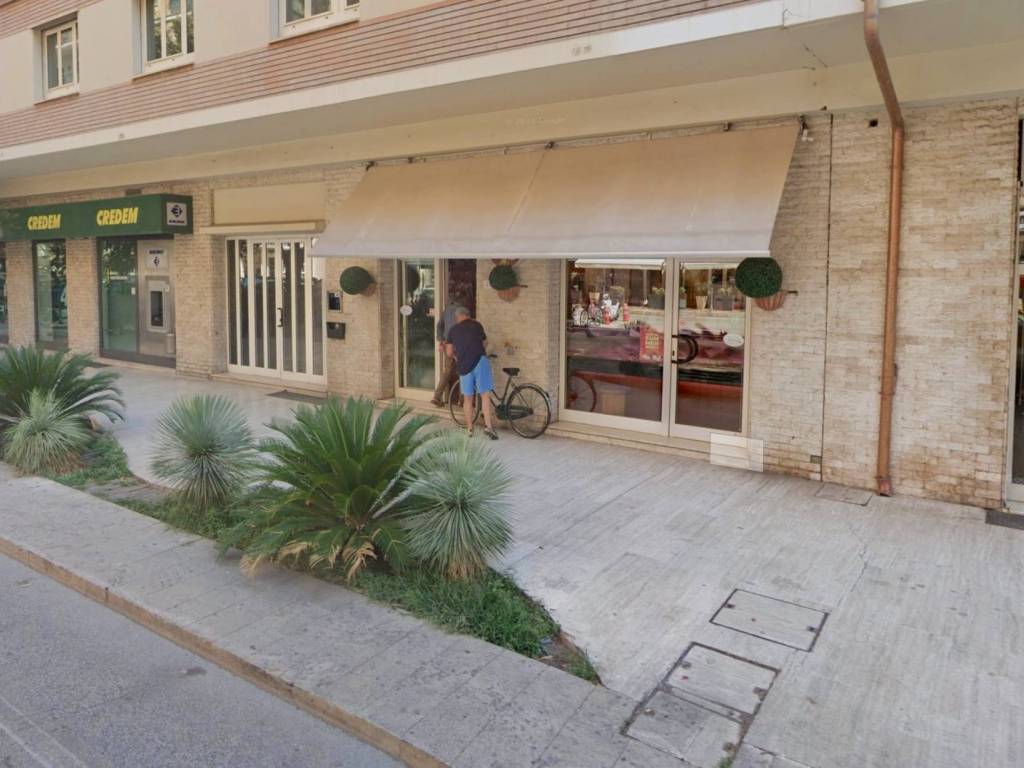 negozio in vendita a San Benedetto del Tronto