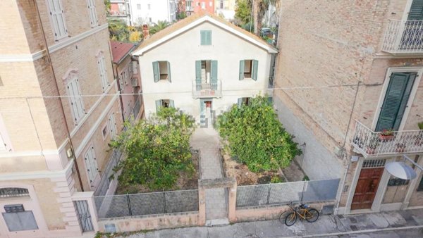 casa indipendente in vendita a San Benedetto del Tronto