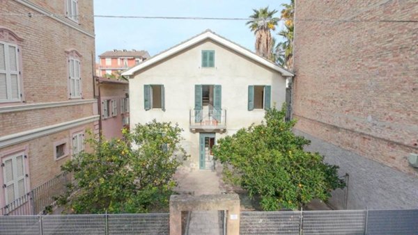 casa indipendente in vendita a San Benedetto del Tronto