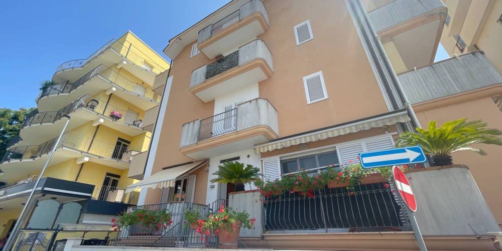 appartamento in vendita a San Benedetto del Tronto in zona Sentina