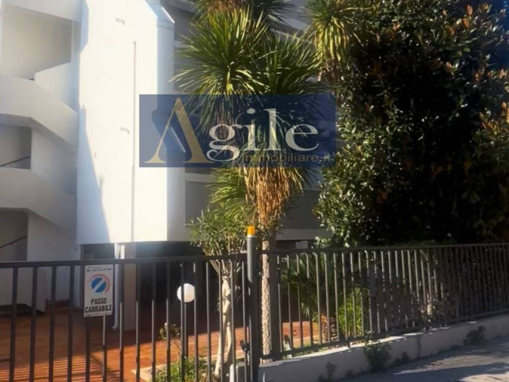 appartamento in vendita a San Benedetto del Tronto in zona Sentina