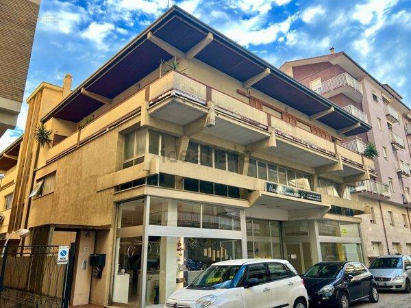 ufficio in vendita a San Benedetto del Tronto